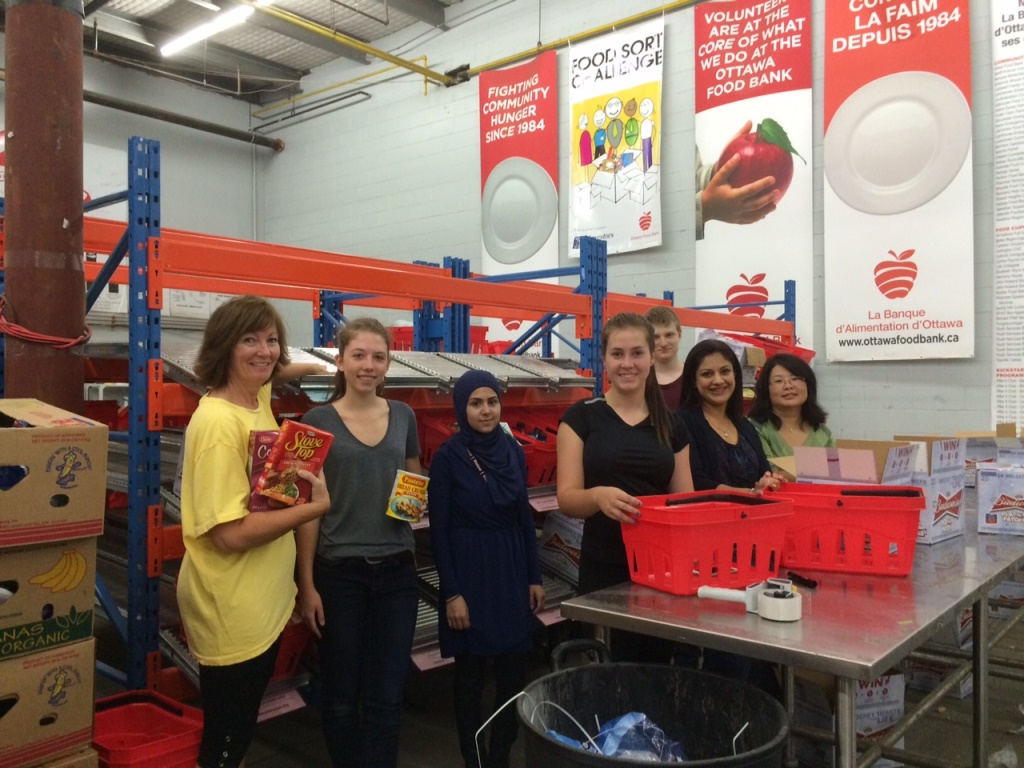 Ottawa Food Bank We love our volunteers! Ottawa Food Bank